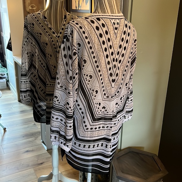 JM Collection, sheer top, large - perfect for layering; over a cami/swimsuit - Picture 6 of 6